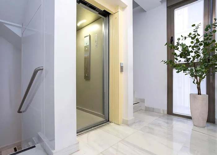 Апартаменти Genteel Uceda *