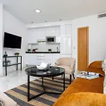 Genteel Uceda דירה *